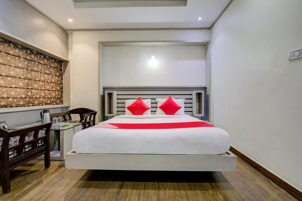 Oyo 1545 Hotel Shivani International Ahmedabad Exterior photo