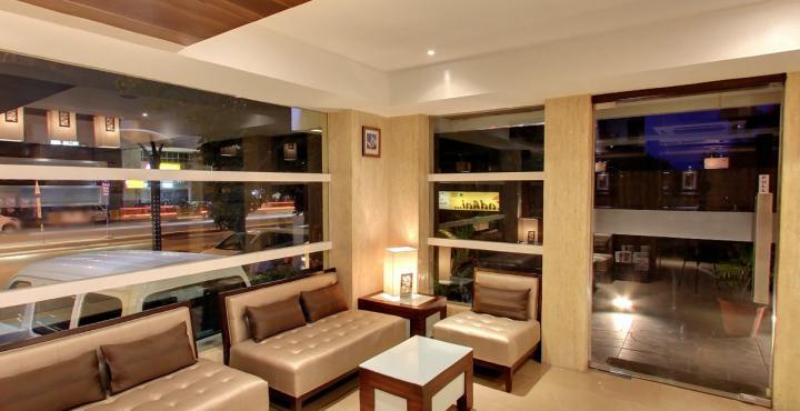 Oyo 1545 Hotel Shivani International Ahmedabad Exterior photo